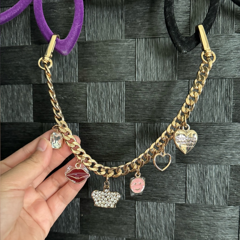Gold Charm purse juicy couture